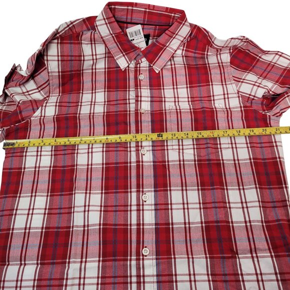 GAP Men's Red & White Plaid Short Sleeve Button-Up Poplin Cotton Shirt Medium - Picture 9 of 10